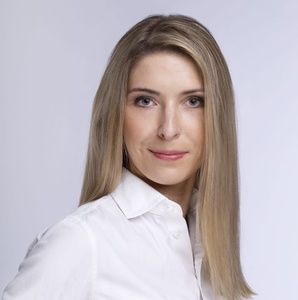 Meet your Posher, Agata